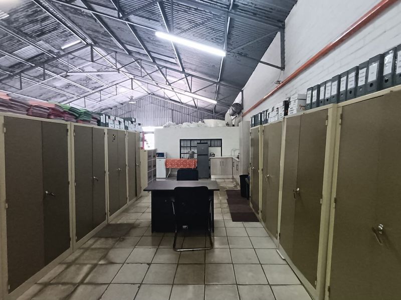 Versatile Commercial Property For Sale – Old East End, Bloemfontein - Photo 7