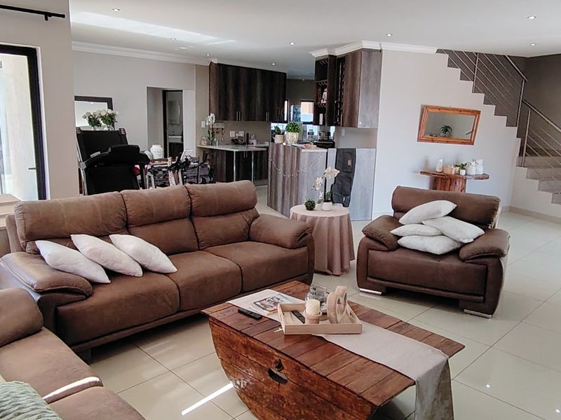 Just Listed in Eldo Village Estate - Raslouw Centurion – Secure Estate Living at Its Finest! - Photo 2