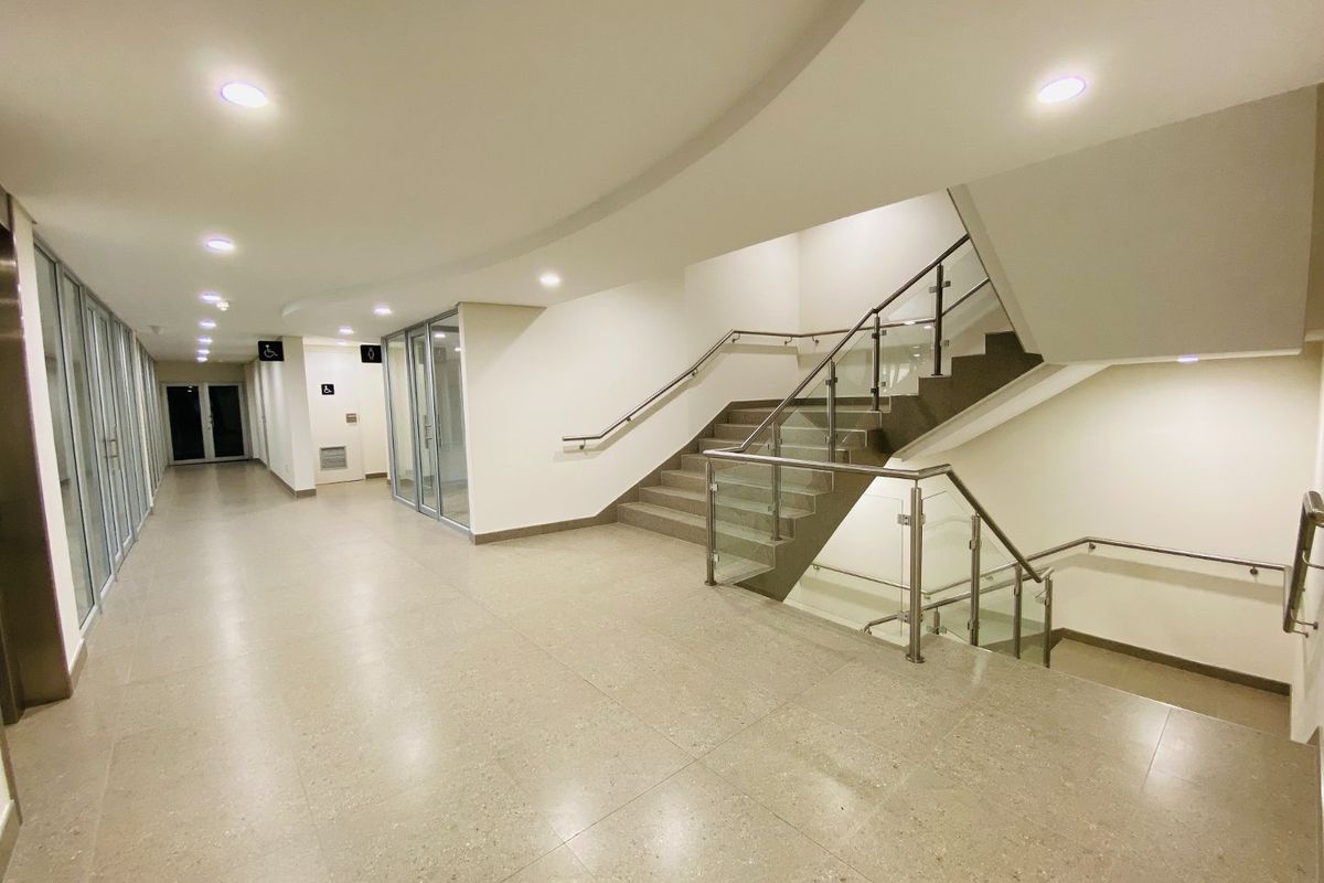 Amazing Location In The Heart Of Brooklyn - Photo 4