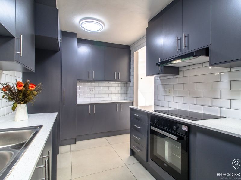 3 Bedroom Duplex for Sale In Bedfordview - Photo 5