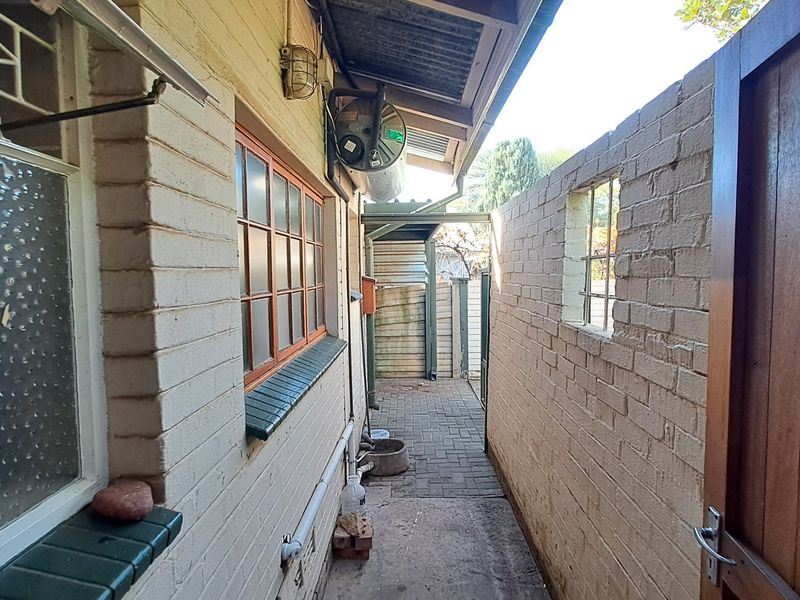 14-BEDROOM STUDENT-HOUSE INVESTMENT, UNIVERSITAS,, BLOEMFONTEIN - Photo 6