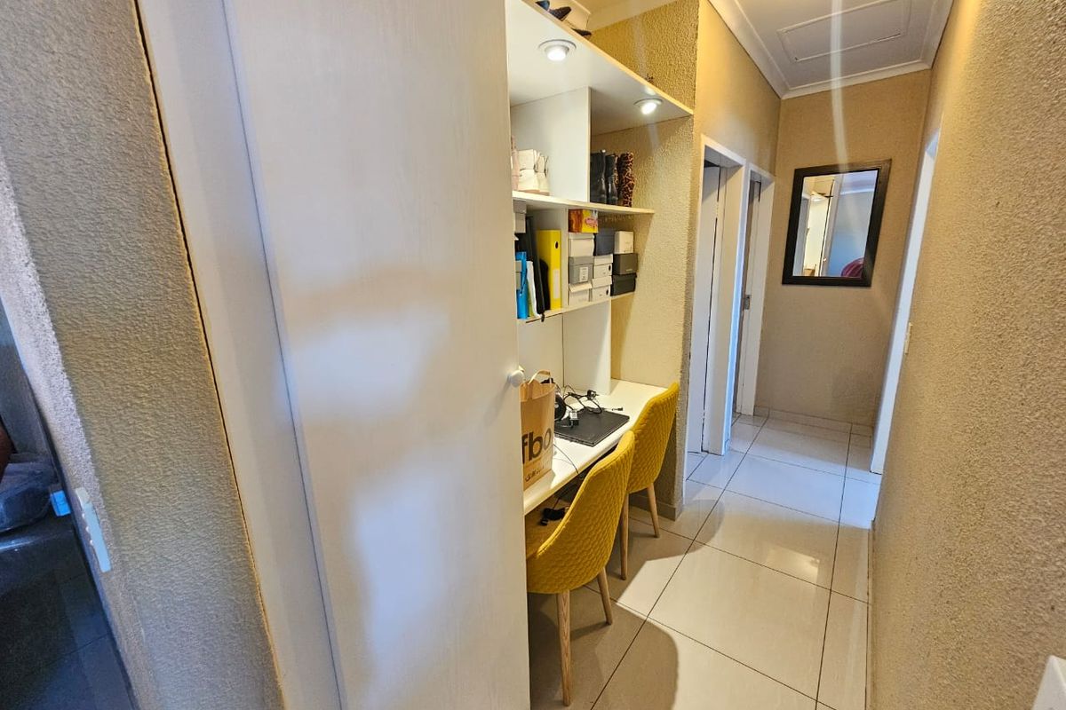 A Beautiful 2 Bedroom 2 Bathroom First Floor Unit for Sale in Celtisdal - Photo 5