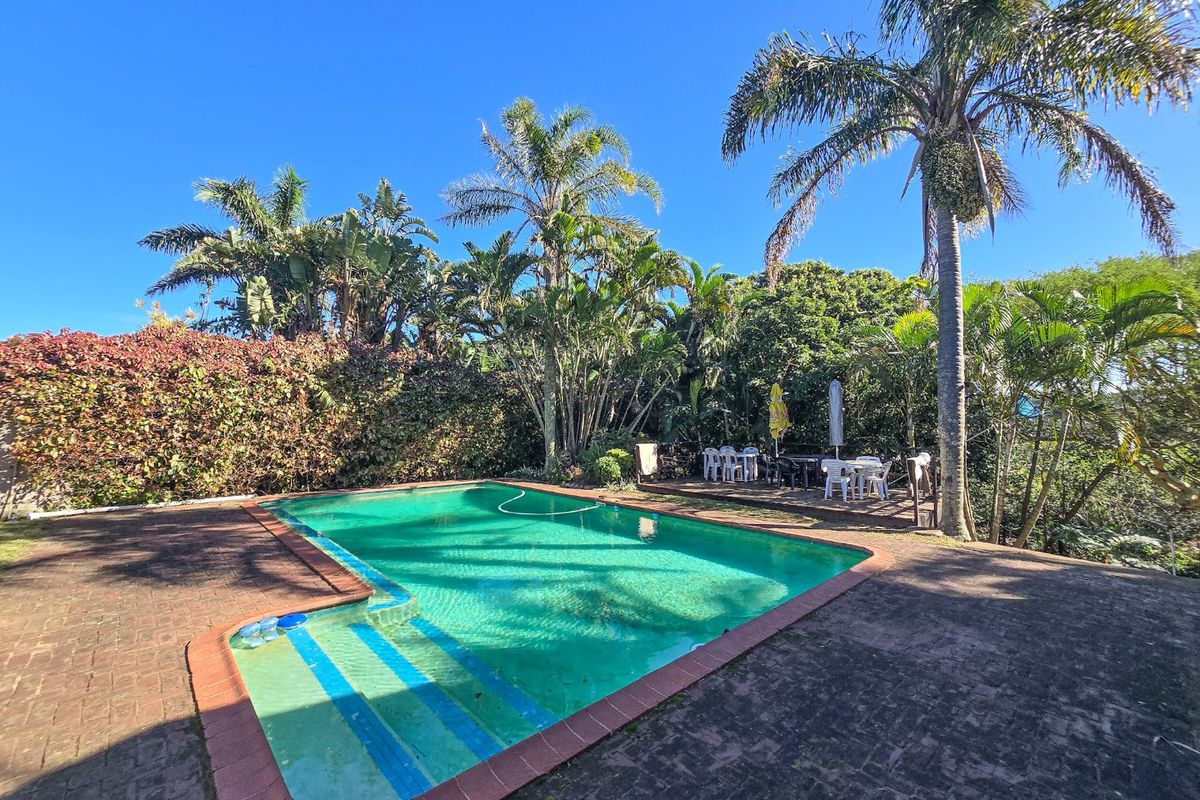 House With A Flat For Sale - Photo 3