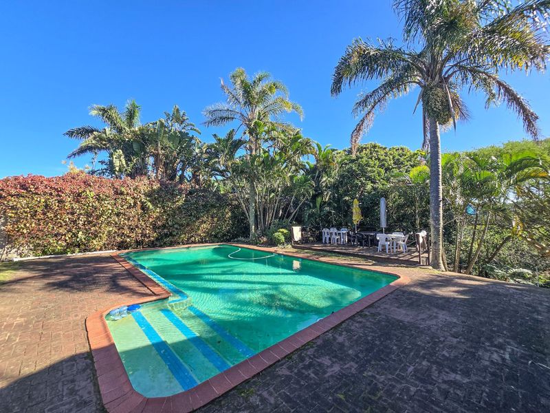House With A Flat For Sale - Photo 3