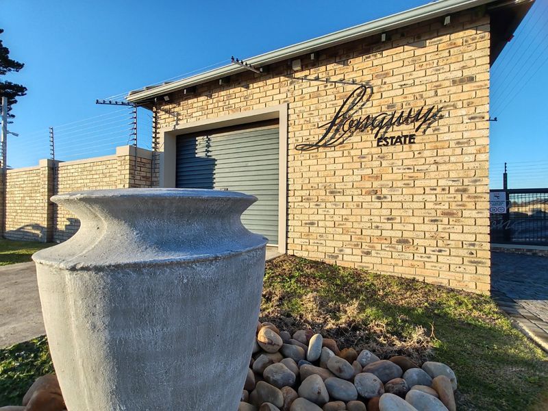 Stylish Security & Sophisticated Living in this Estate Gem - Photo 2