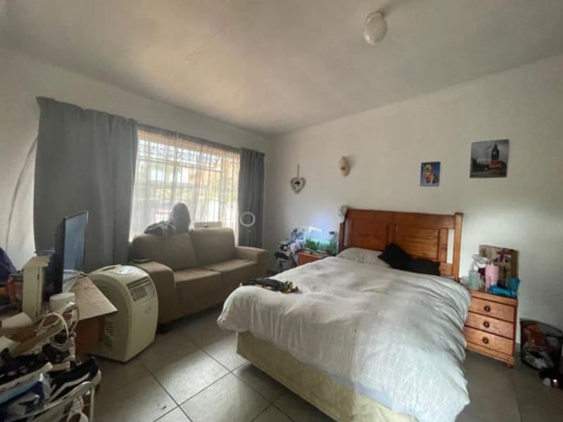3 Bedroom House for Sale in Pretoria Gardens - Photo 10