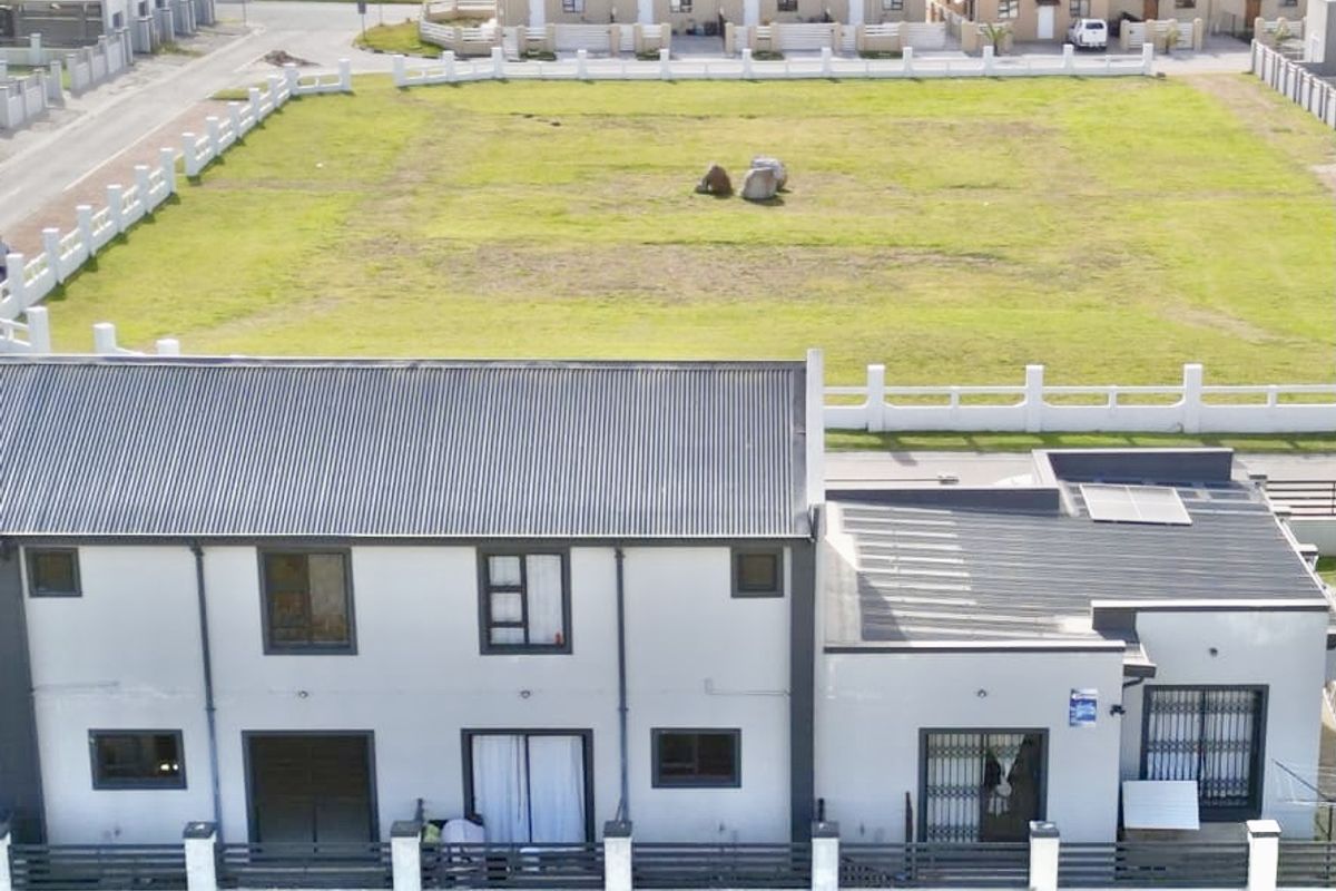 Ultra modern well designed show piece - Photo 2