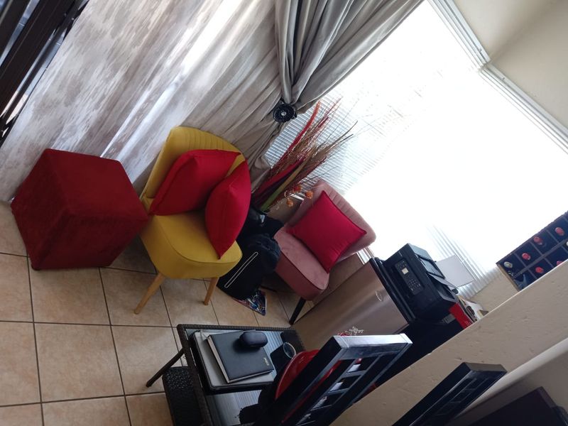 Freestanding 4-Bedroom Home For Sale – Soshanguve Block F - Photo 9