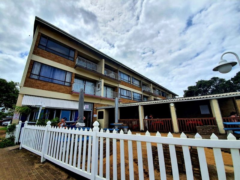 Commercial Property On The Beachfront  - Photo 5