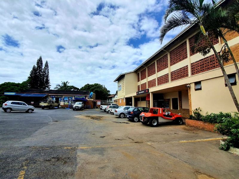 Commercial Property On The Beachfront  - Photo 3