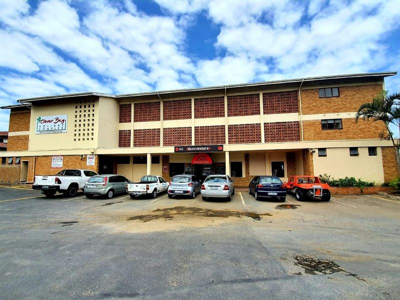 Commercial Property On The Beachfront  - Photo 2