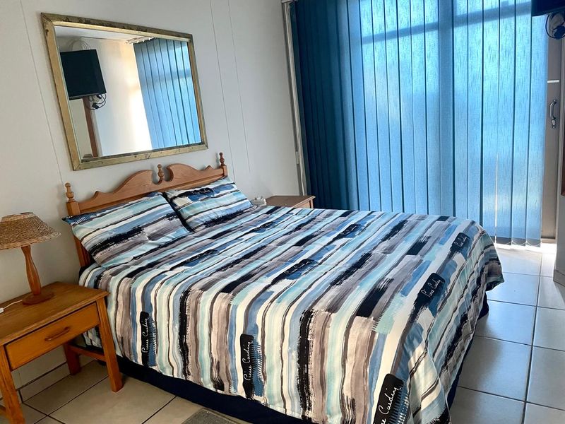 Beachside Flat in Lawrence Rocks with Fibre - Photo 4