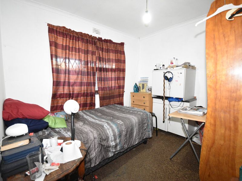 Dual-Income Potential in Norwood – Two Dwellings, One Price - Photo 9