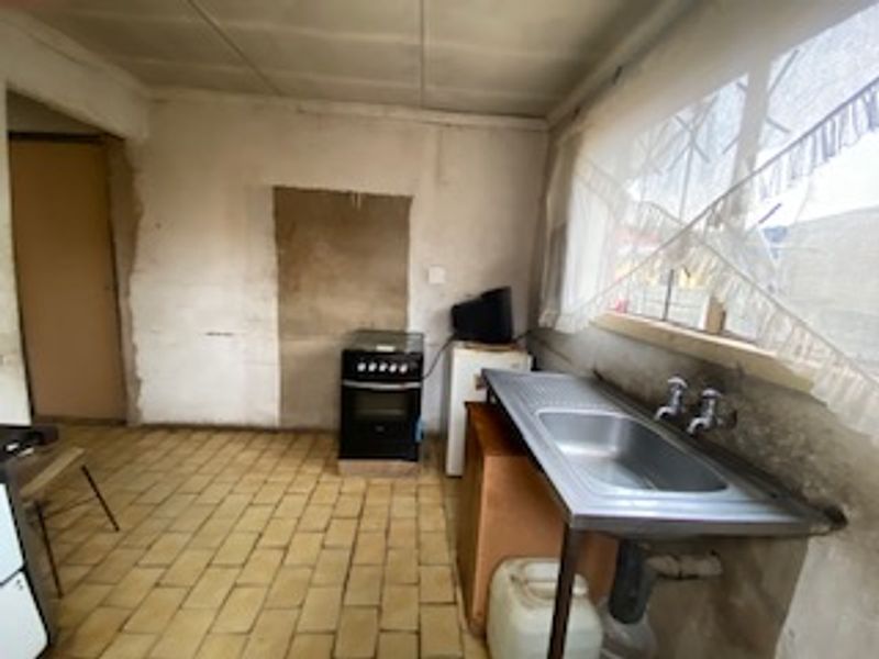 Home with extra income potential - Photo 5