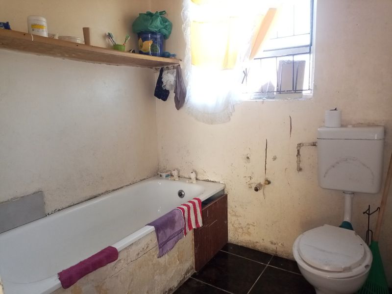 3-Bedroom Home with granny flat for sale!!!   EXCLUSIVE SOLE MANDATE!!!!! - Photo 7