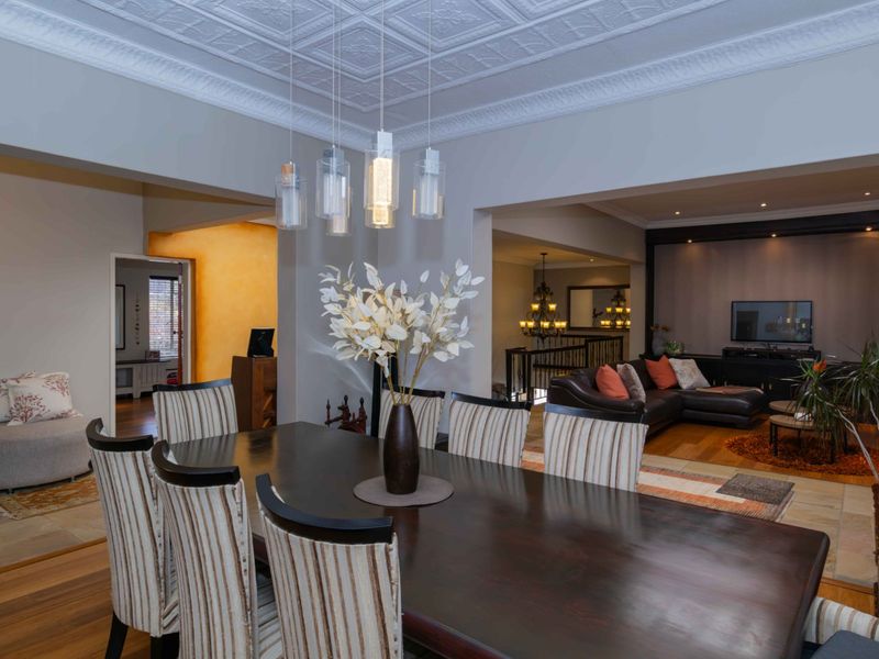 Elevated Living on the Ridge of Kensington!!! - Photo 5