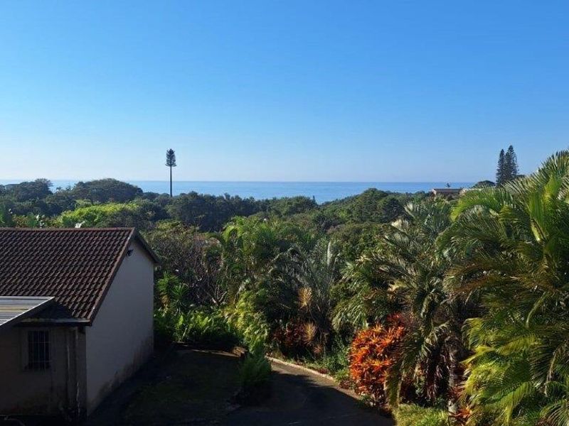 Spacious 3-Bedroom Home with Sea Views and 3 Income-Generating Flatlets – Hibberdene - Photo 5