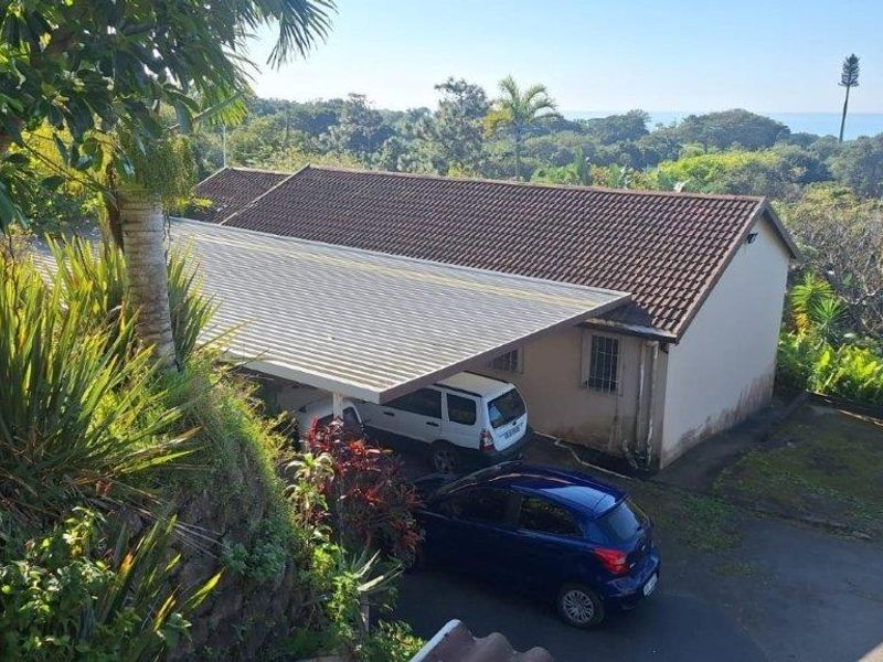 Spacious 3-Bedroom Home with Sea Views and 3 Income-Generating Flatlets – Hibberdene - Photo 6