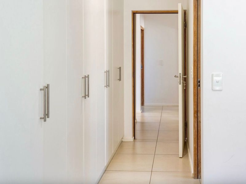 HOME FOR SALE IN BOSCHKLOOF COUNTRY ESTATE, GEORGE - Photo 9