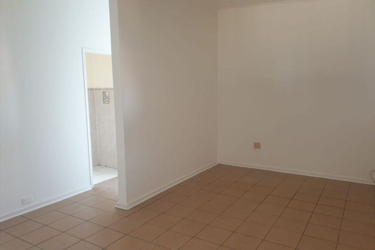 Charming Two-Bedroom Home with Practical Layout - Photo 3