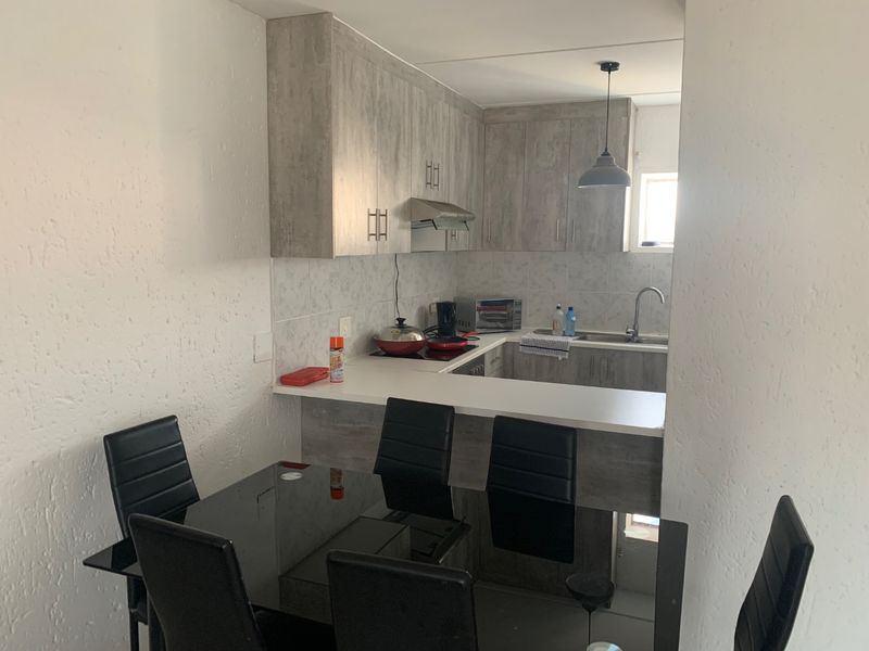 Stunning 2 Bedroom Townhouse for Sale at Mulbarton.  - Photo 4