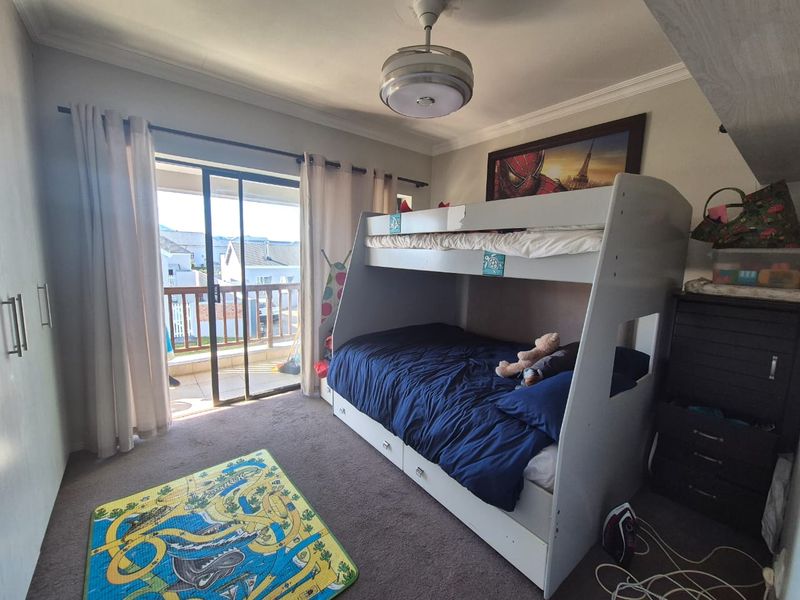 Family home in sought after estate  - Photo 10