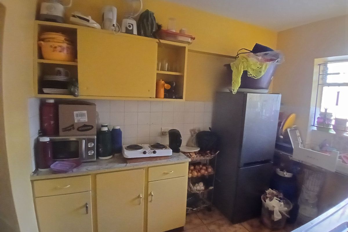 1.5 BEDROOM FLAT FOR SALE IN SUNNYSIDE  - Photo 5