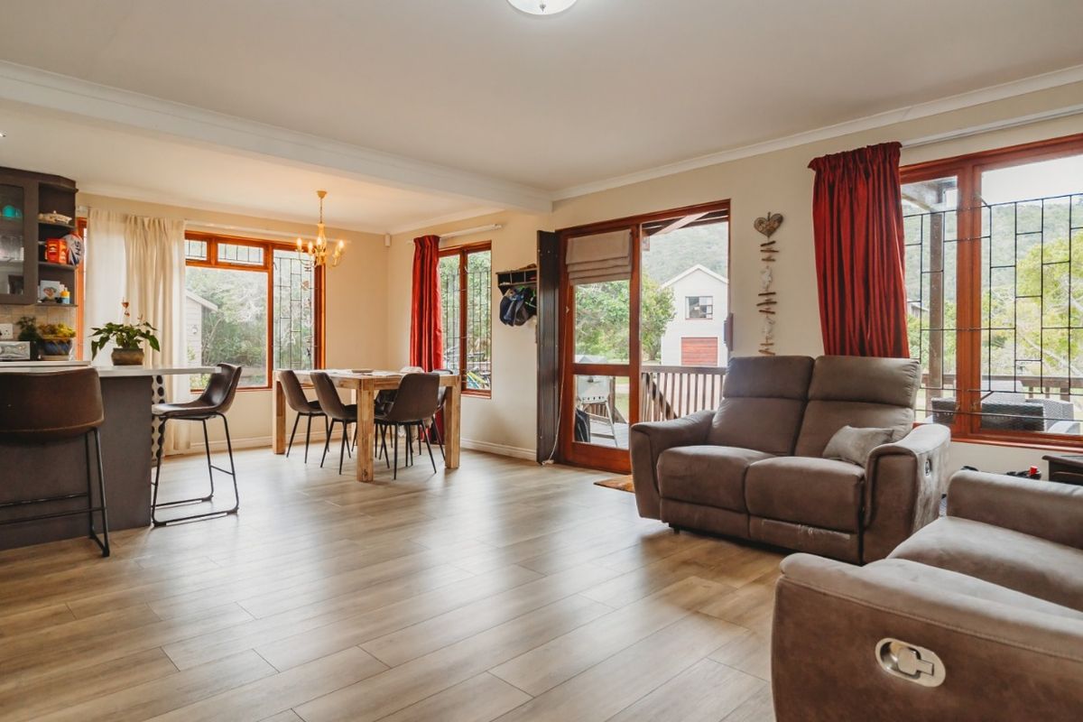 Where every day feels like a holiday! - Photo 4