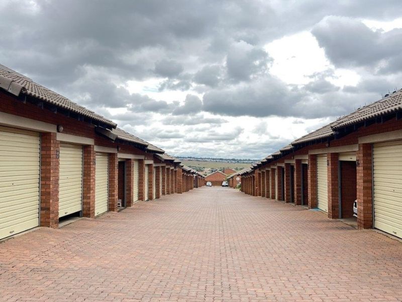 2 Bedroom 1 Bathroom Apartment/Flat for Sale - Photo 7