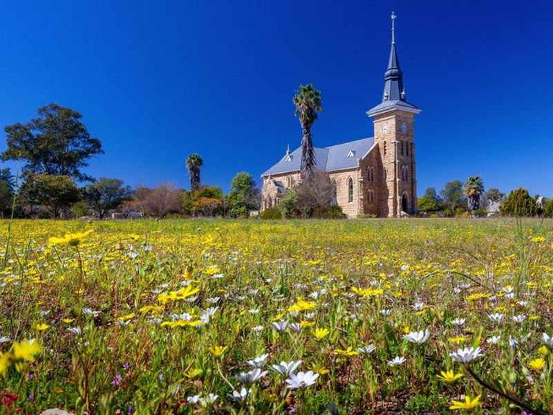 Prime Vacant Land for Sale in the Heart of Nieuwoudtville – Gateway to the Flower Capital - Photo 2