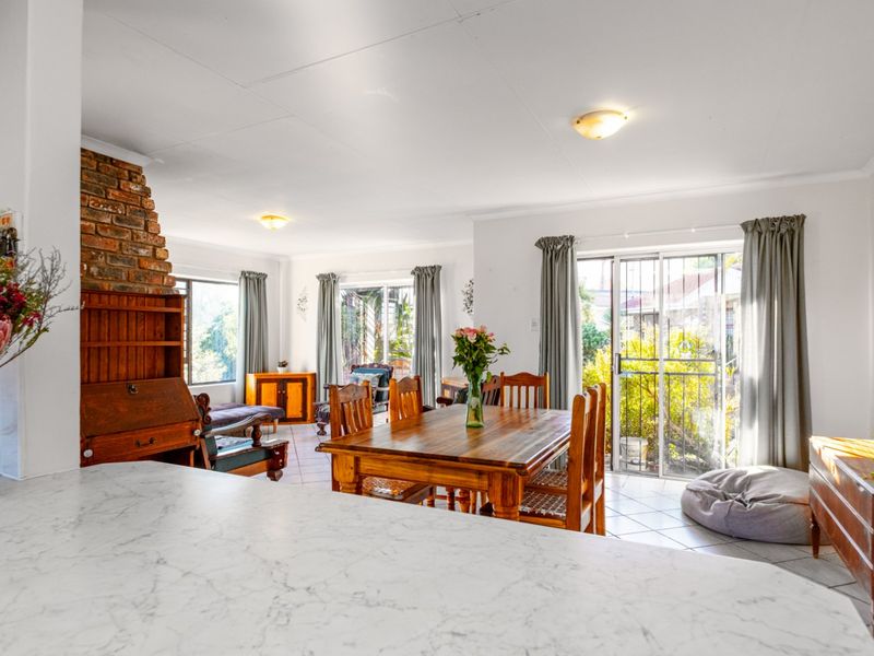 Neat Denneoord Home with Great Potential - Photo 8