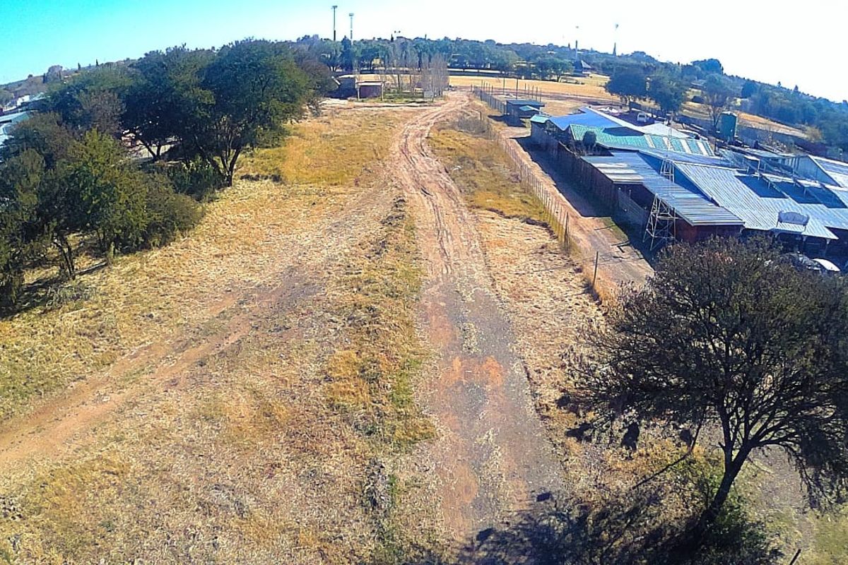 Prime Vacant Land for Sale  - Photo 4