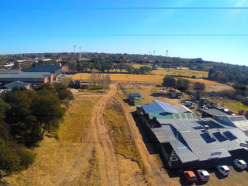 Prime Vacant Land for Sale  - Photo 2