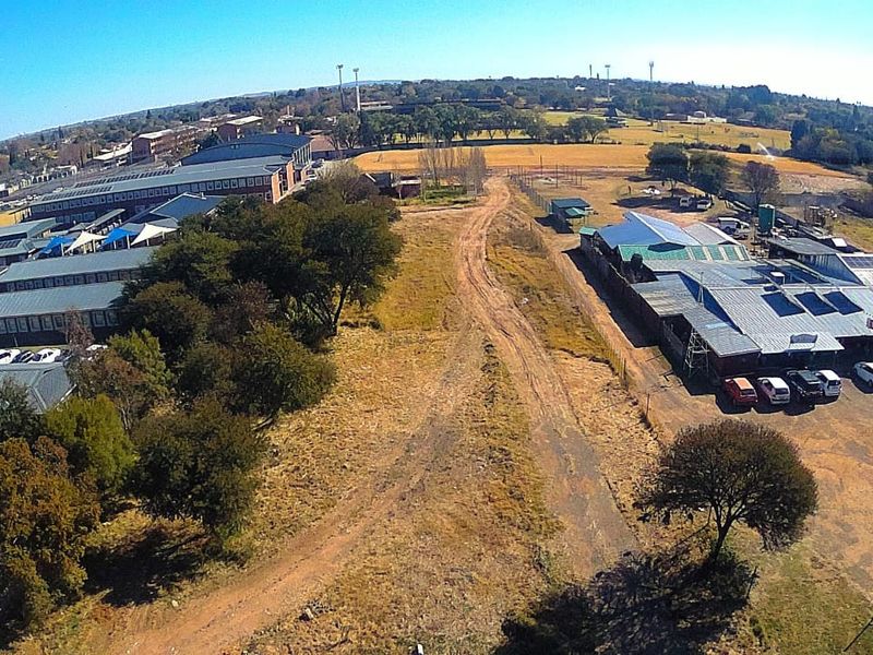 Prime Vacant Land for Sale  - Photo 3