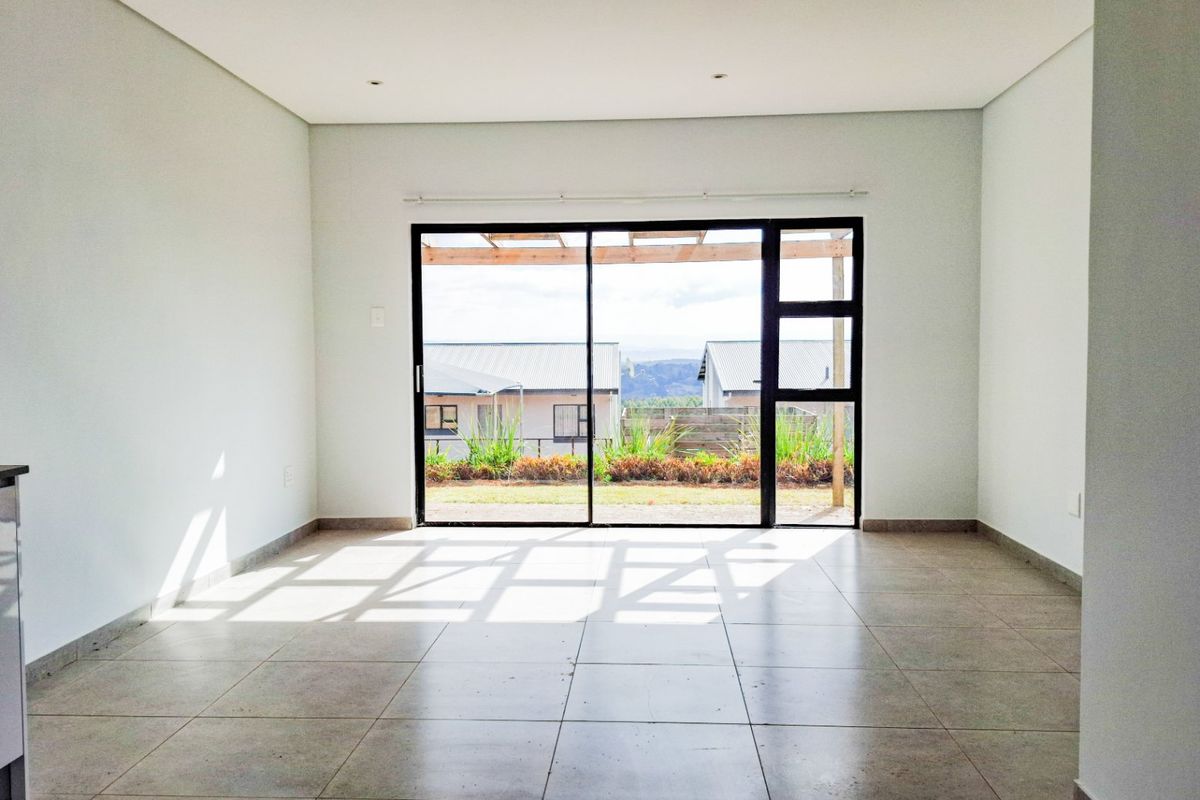 Modern. Neat. Popular. Cheap. Great for Investors. - Photo 4