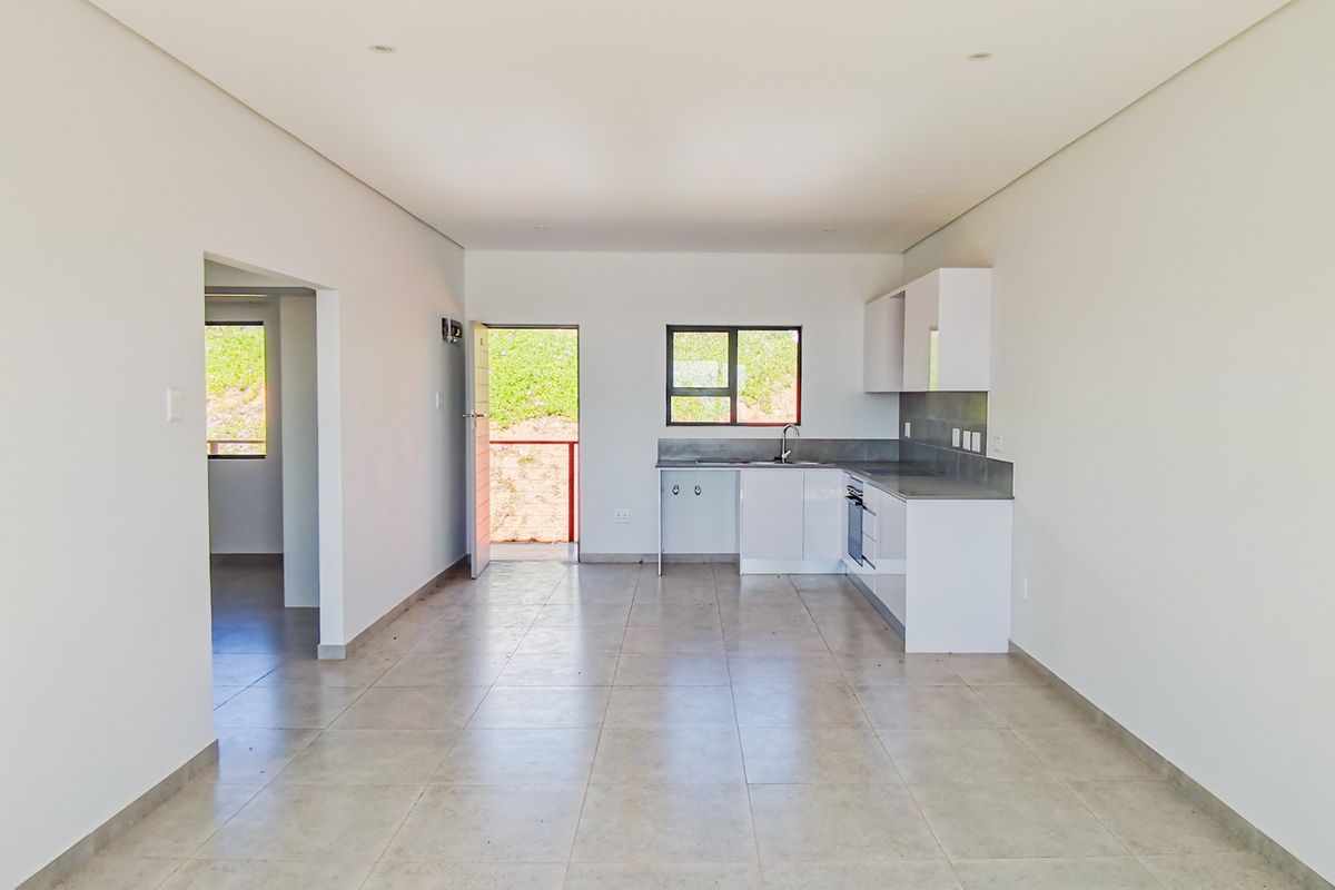 2 Bedroom Apartment Mountain View Estate - Photo 3