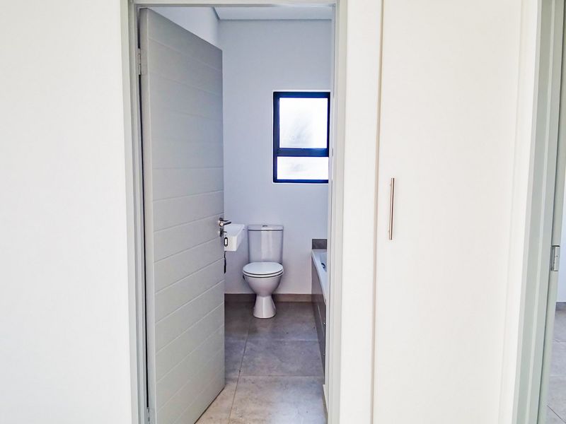 2 Bedroom Apartment Mountain View Estate - Photo 6