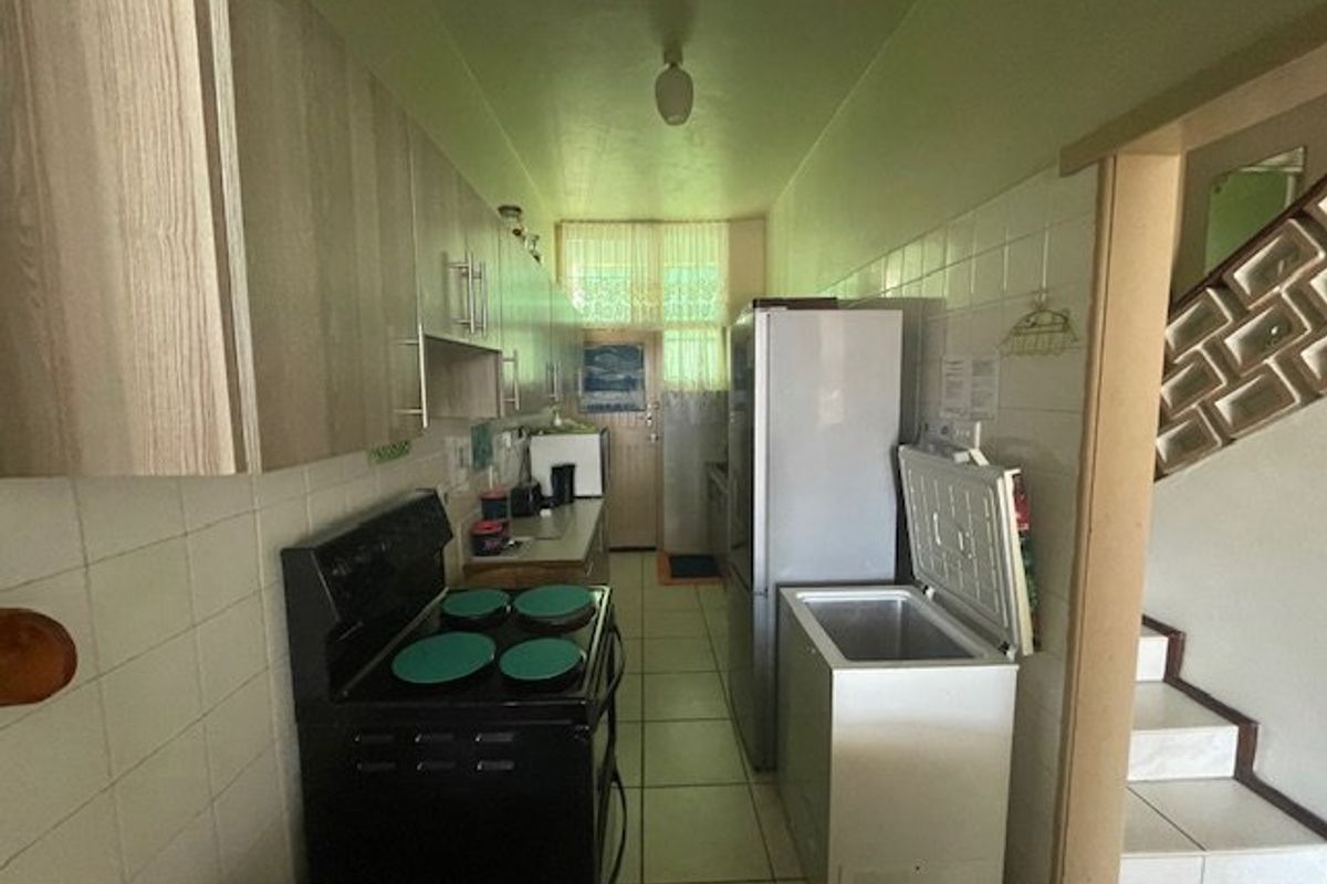 Perfectly Located Two-Bedroom Unit In The Krizann Complex  - Photo 4