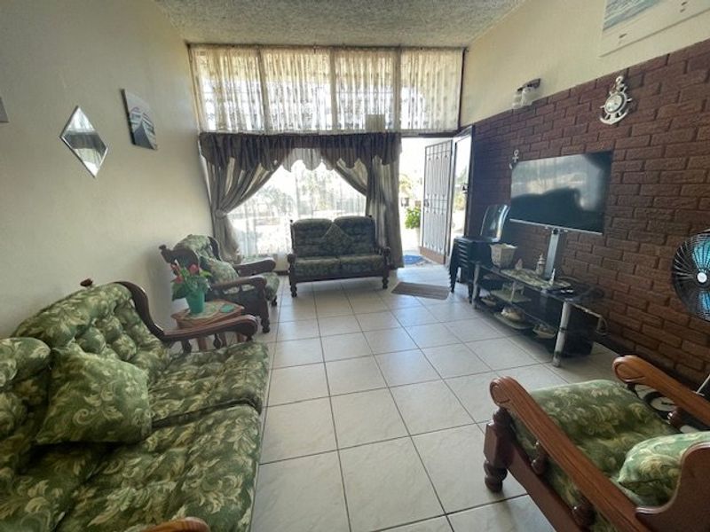 Perfectly Located Two-Bedroom Unit In The Krizann Complex  - Photo 2