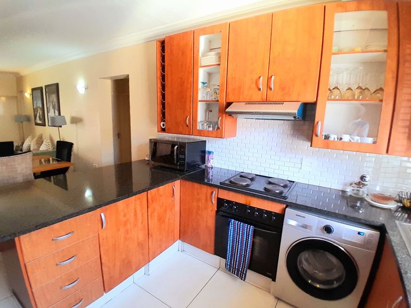 Three bedrooms house for sale in Carlswald - Photo 3