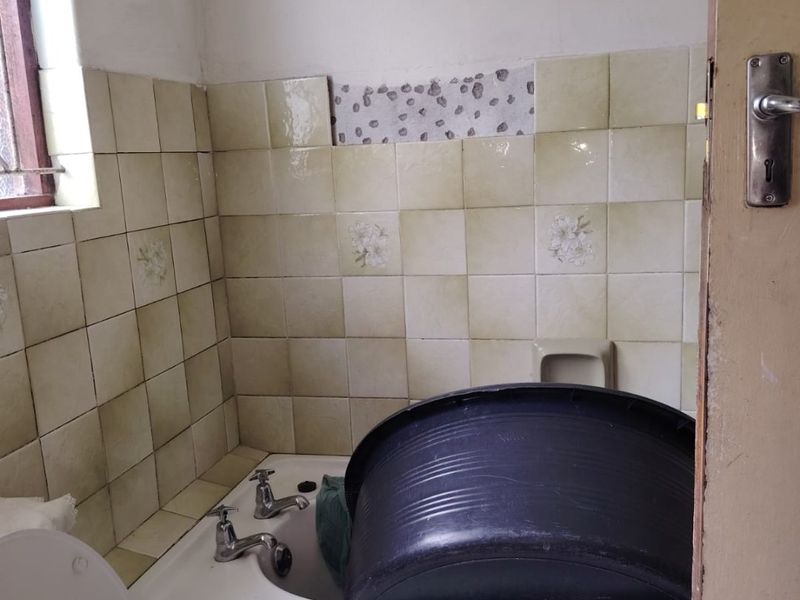 3 Bed House in Stratford Green, Eersterivier South for Sale - Photo 9