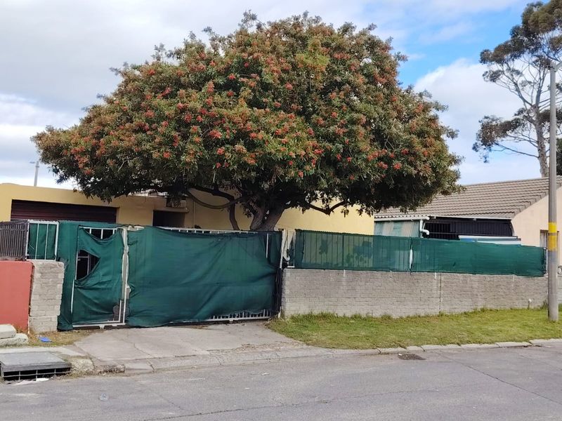 3 Bed House in Stratford Green, Eersterivier South for Sale - Photo 6