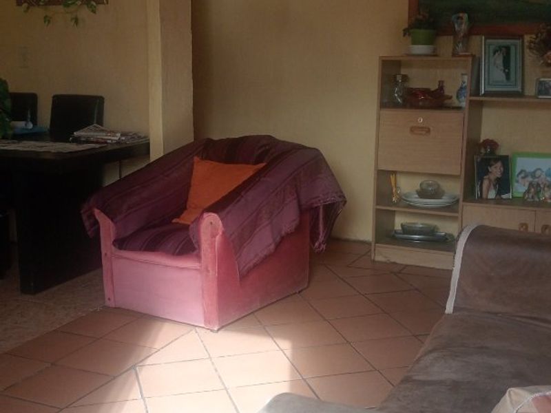 Lovely 3 Bedrooms in Eastridge  - Photo 6