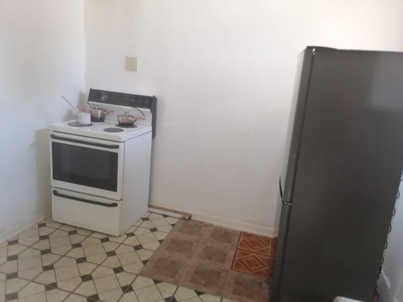 This Property is Calling all Investors, situated in Westdene, Bloemfontein - Photo 9