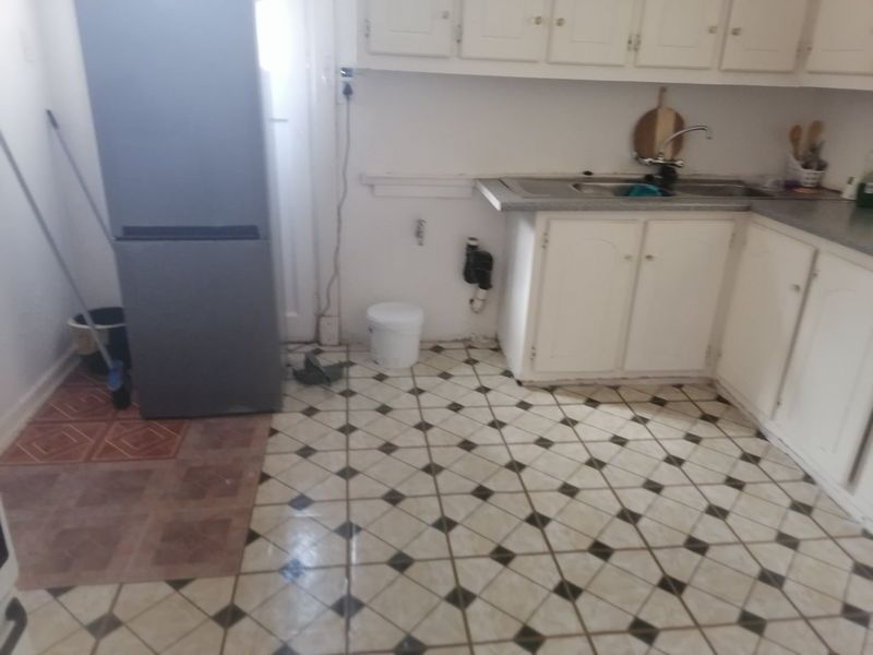 This Property is Calling all Investors, situated in Westdene, Bloemfontein - Photo 10