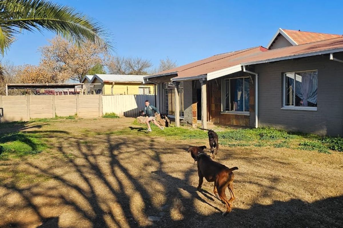 Excellent Investment in Brandwag, Bloemfontein  - Photo 4