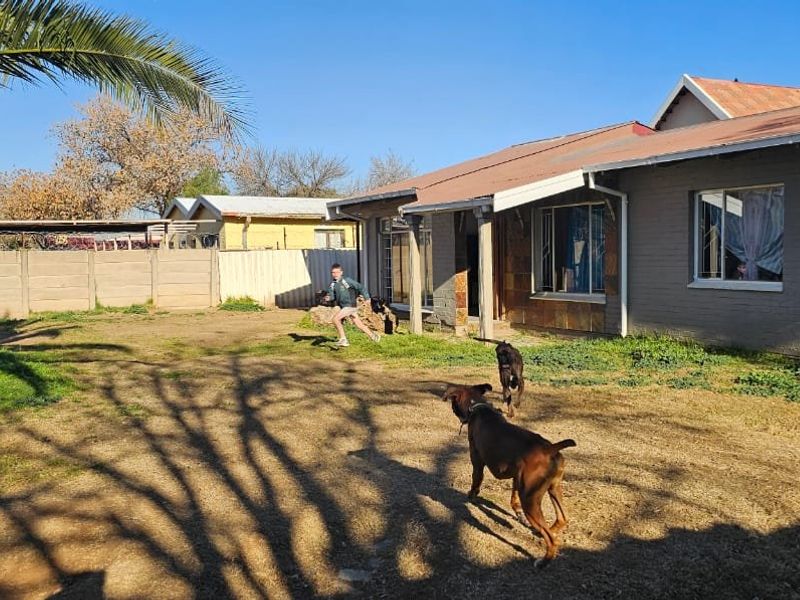 Excellent Investment in Brandwag, Bloemfontein  - Photo 4