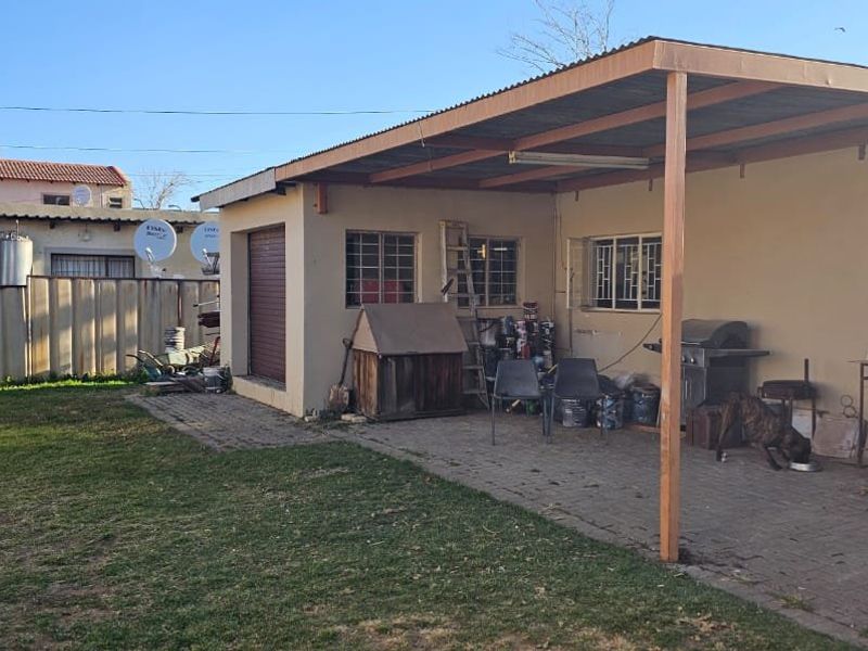 Excellent Investment in Brandwag, Bloemfontein  - Photo 2