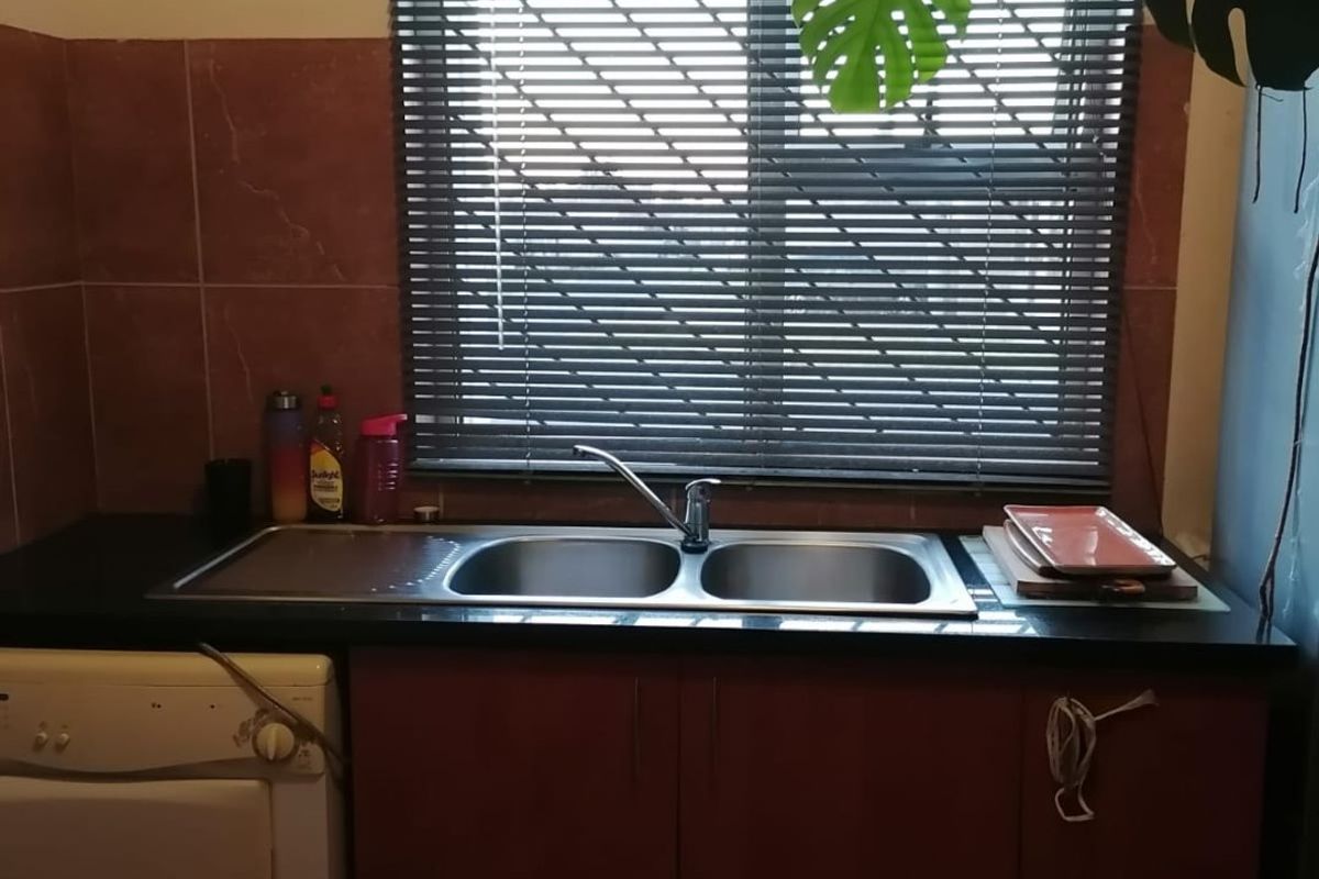 GATED  SECURITY COMMUNITY: If its safety and security you need than this  two bedroom family home in the heart of Hagley is the ideal place for you. - Photo 5