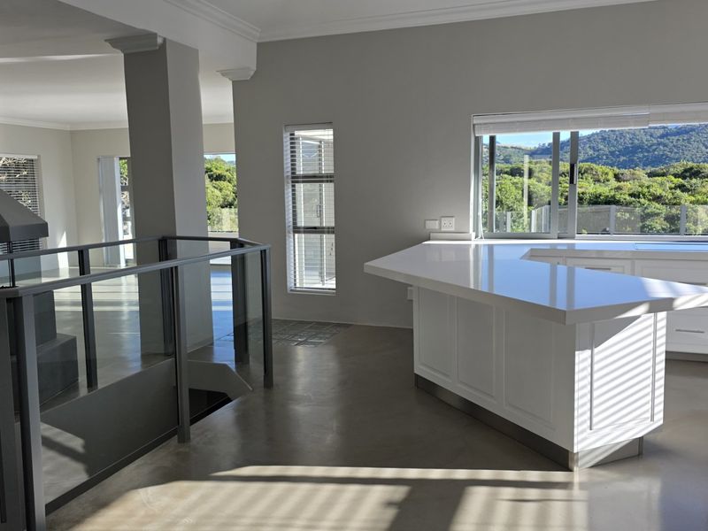 Wilderness Retreat: Your Dream Coastal Escape - Photo 2